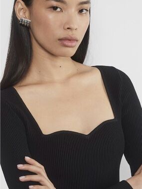 Babaton Aritzia Black Ribbed Square-Neck Top Fitted Sweatheart Longsleeve